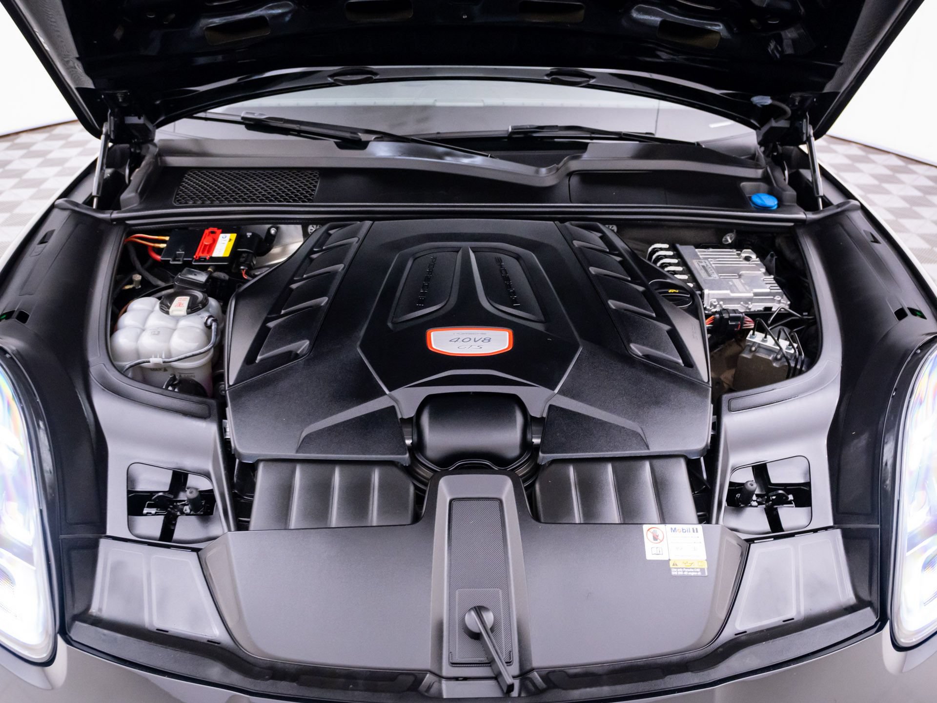 Certified 2023 Porsche Cayenne GTS AWD/4WD image 29