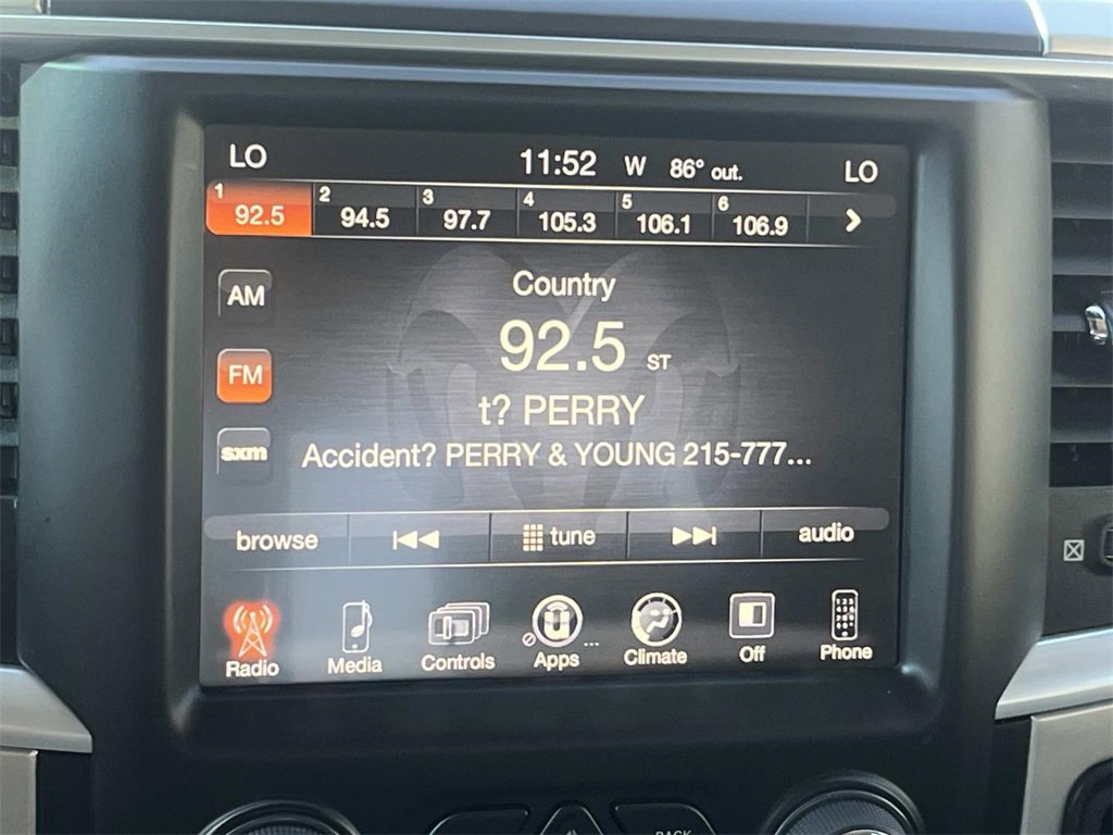 Used 2017 RAM 2500 SLT w/ Luxury Group image 24