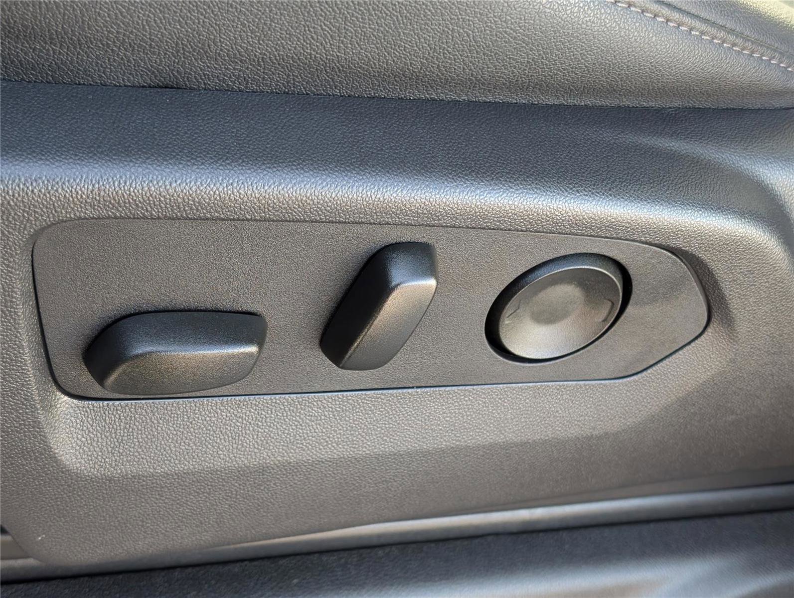 Used 2024 GMC Sierra 1500 SLT w/ SLT Premium Plus Package image 23