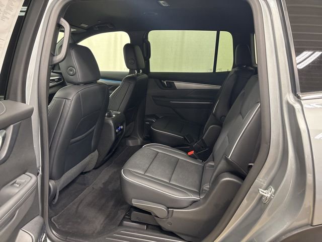 Used 2025 Buick Enclave Preferred image 16