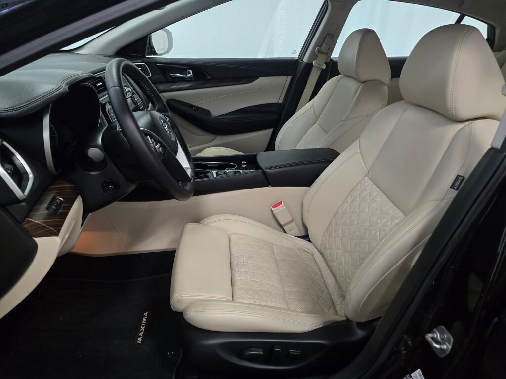 Used 2016 Nissan Maxima Platinum image 13