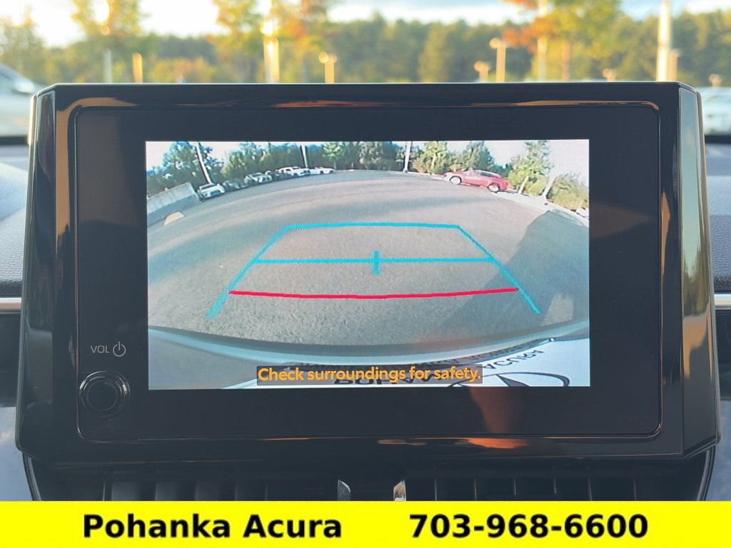 Used 2023 Toyota Corolla Cross LE AWD/4WD image 15