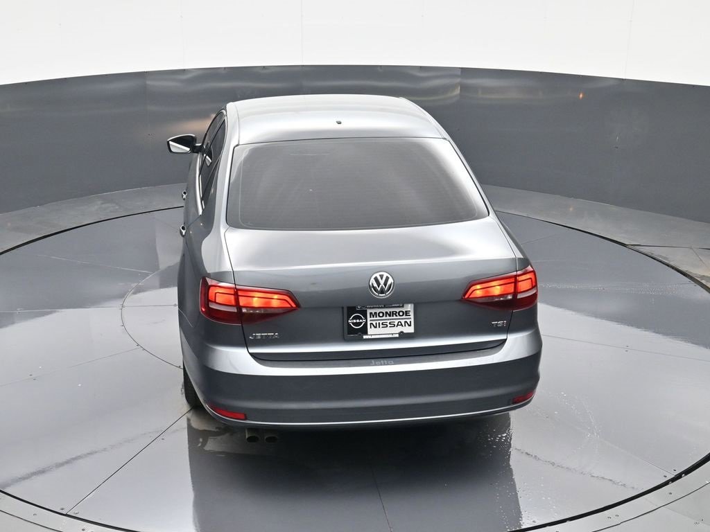 Used 2017 Volkswagen Jetta S image 29