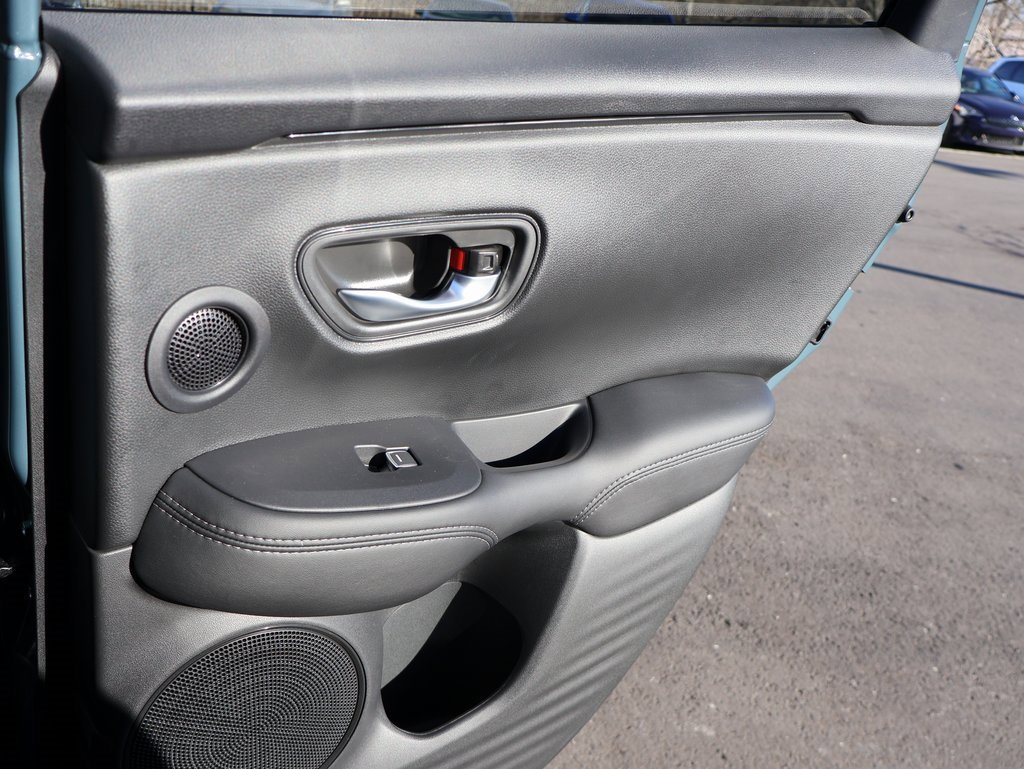 New 2026 Honda HR-V EX-L image 14