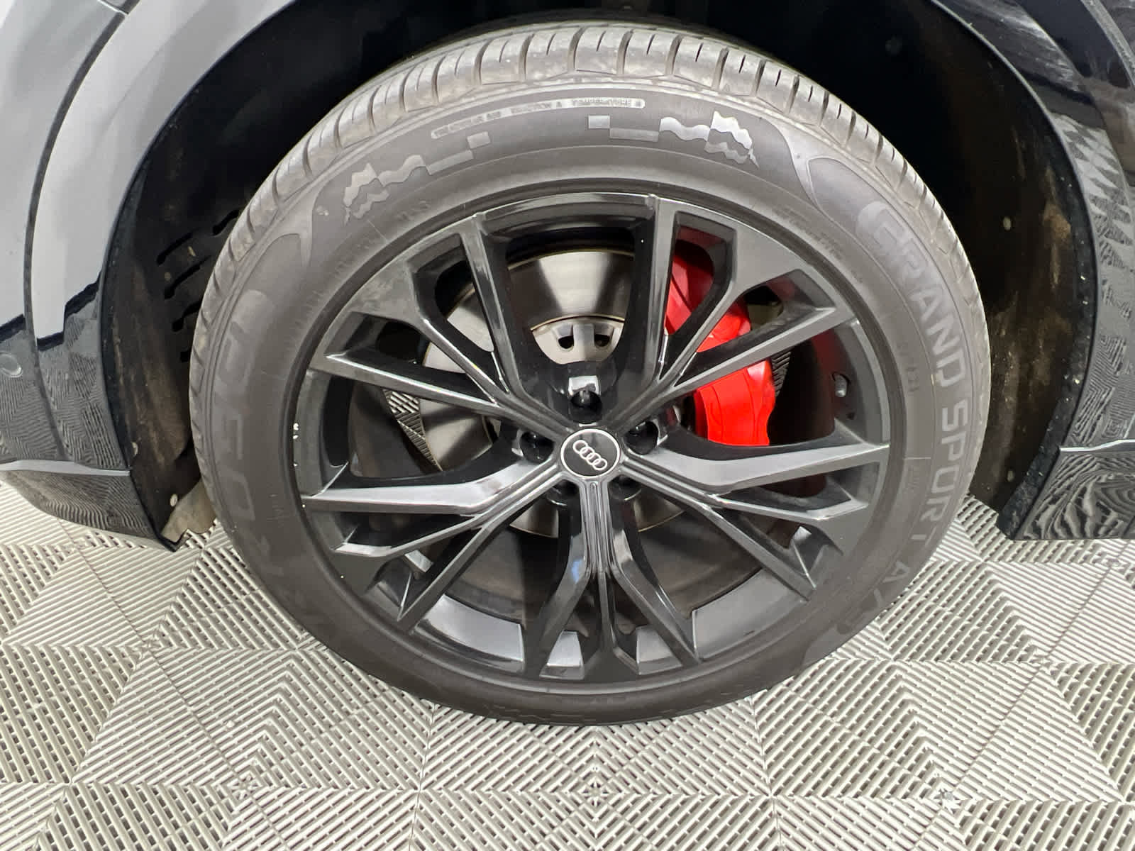 Used 2021 Audi Q8 Premium AWD/4WD image 16
