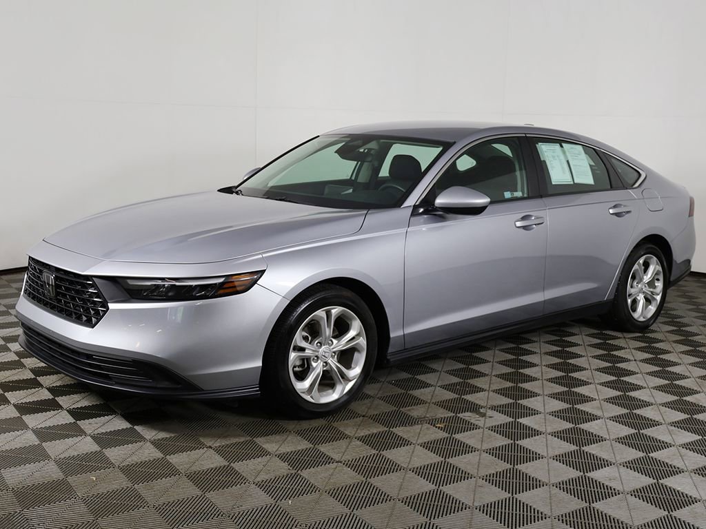 Used 2023 Honda Accord LX image 5