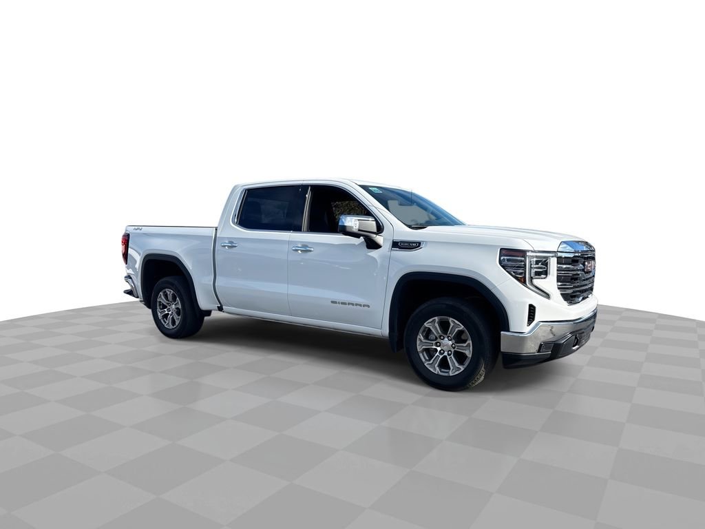 Used 2025 GMC Sierra 1500 SLT image 3