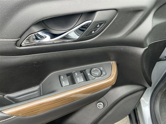 Certified 2023 GMC Acadia SLE w/ Driver Convenience Package image 19