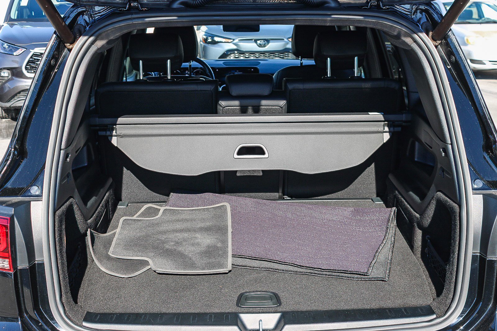 Used 2022 Mercedes-Benz GLB 250 image 26