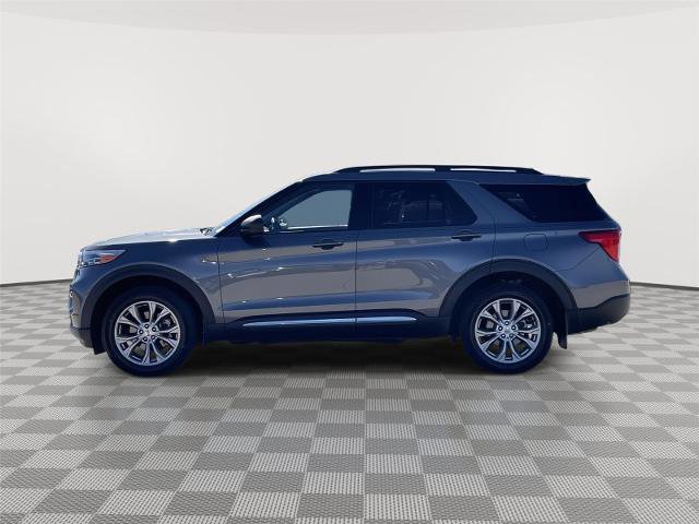 Certified 2022 Ford Explorer XLT w/ Equipment Group 202A image 2