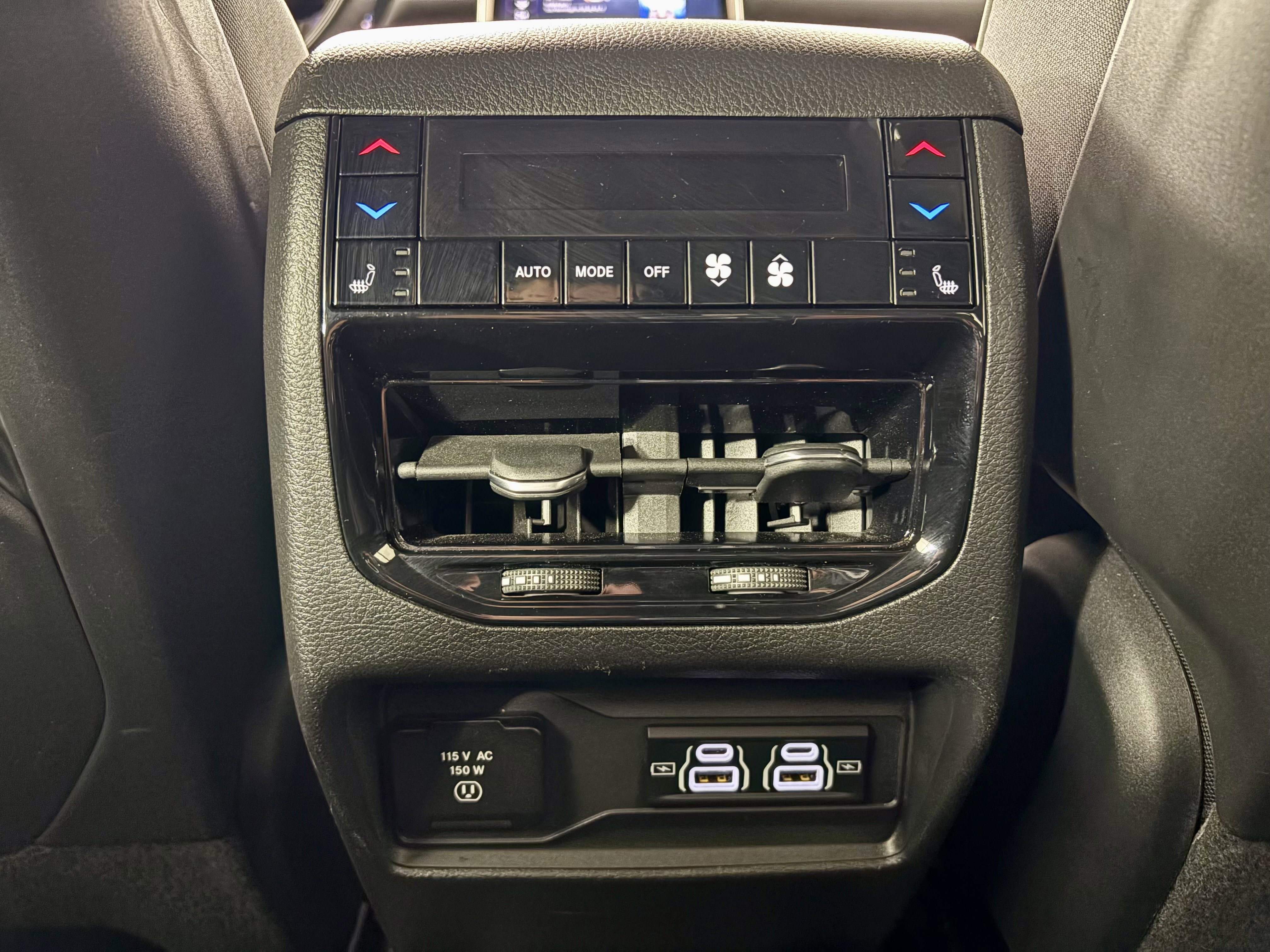 Certified 2023 Jeep Grand Cherokee L Summit w/ Advanced Protech Group IV AWD/4WD image 24