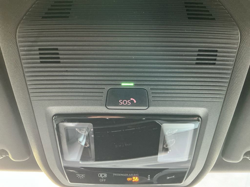 New 2026 Volkswagen ID.4 Pro image 25