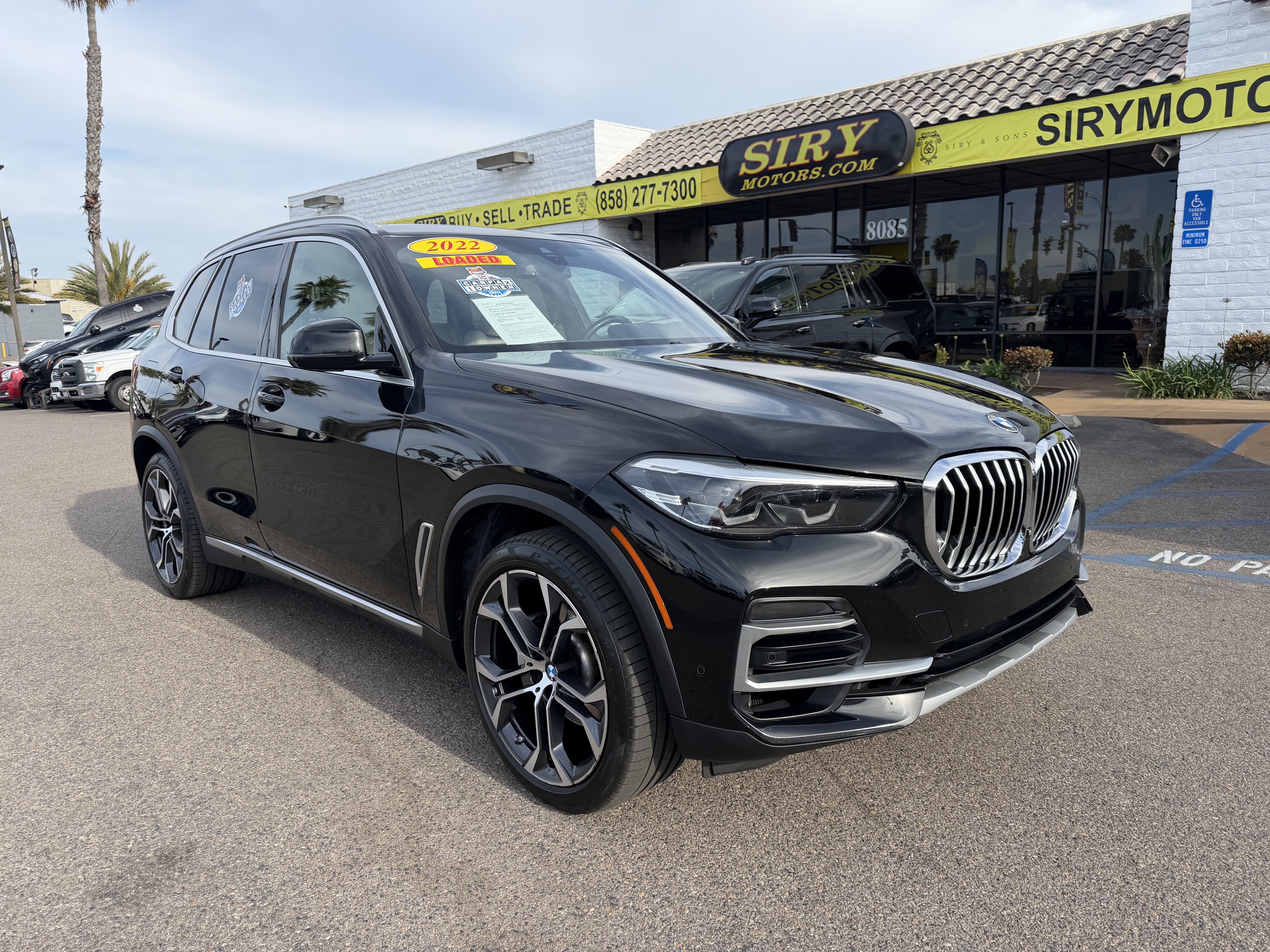 Used 2022 BMW X5 xDrive40i w/ Climate Comfort Package AWD/4WD image 1