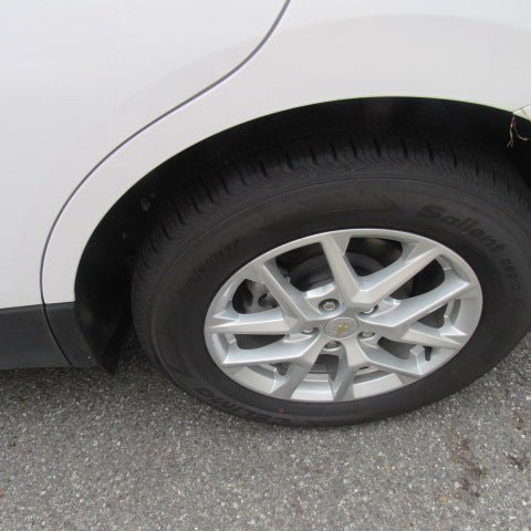 Used 2024 Chevrolet Equinox LT FWD image 5