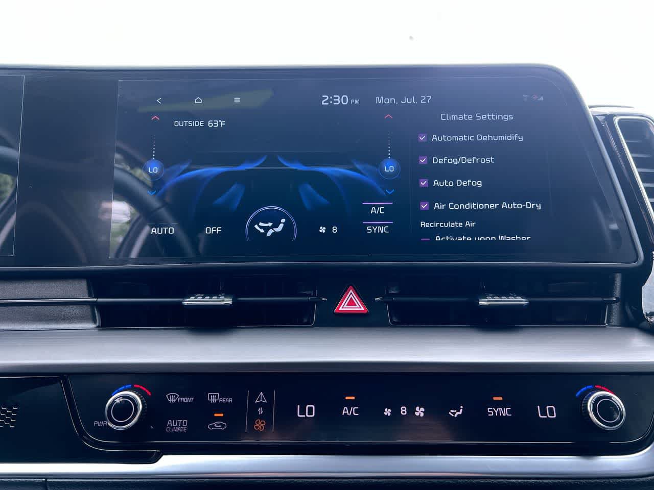 Certified 2024 Kia Sportage EX AWD/4WD image 19