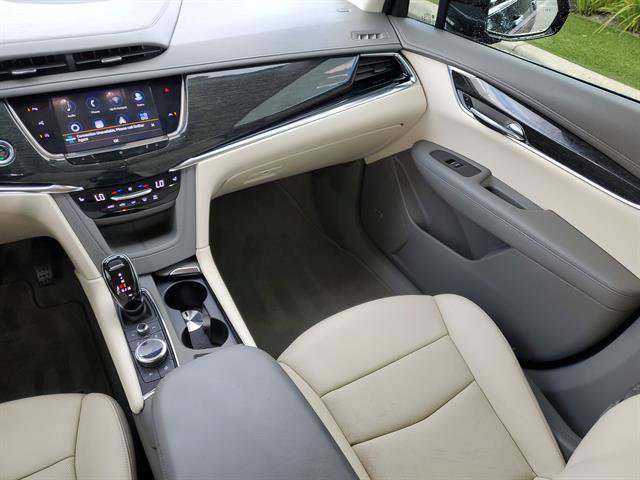 Used 2021 Cadillac XT6 Premium Luxury image 51