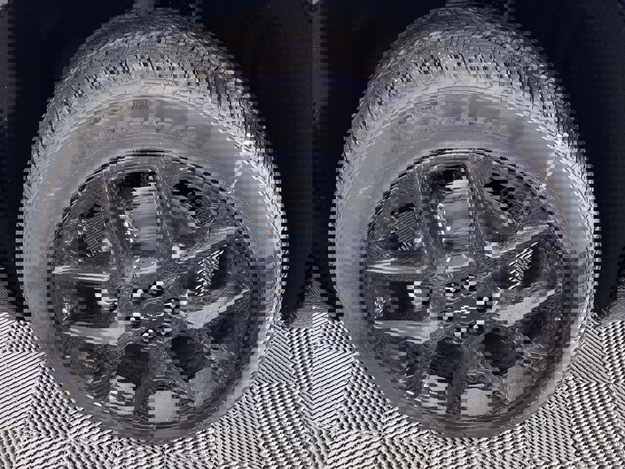 New 2026 Chevrolet Traverse RS w/ LPO, Floor Liner Package image 17