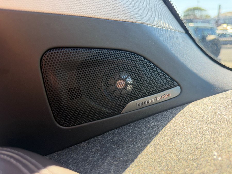 Used 2019 BMW i3 RWD image 9
