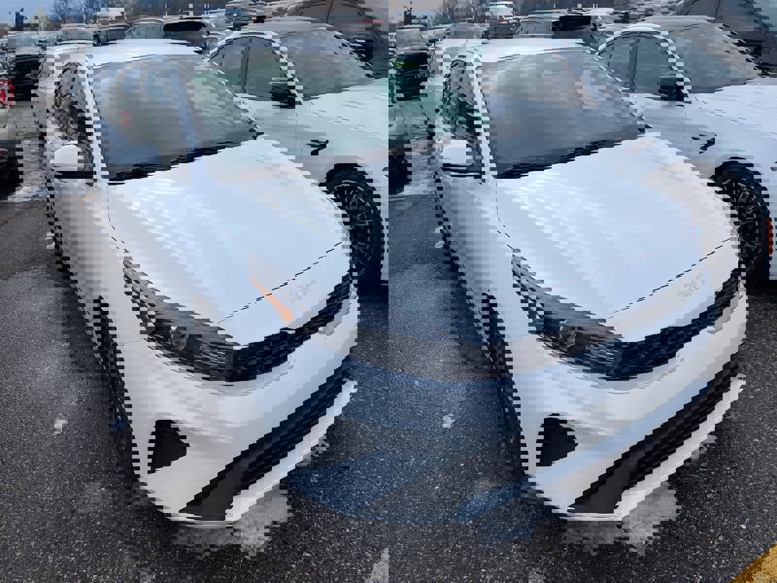 Used 2024 Kia Forte LXS image 19