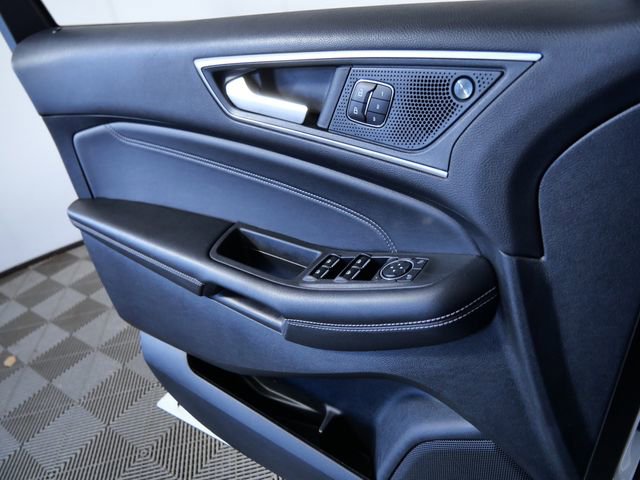 Certified 2024 Ford Edge Titanium w/ Equipment Group 301A AWD/4WD image 24