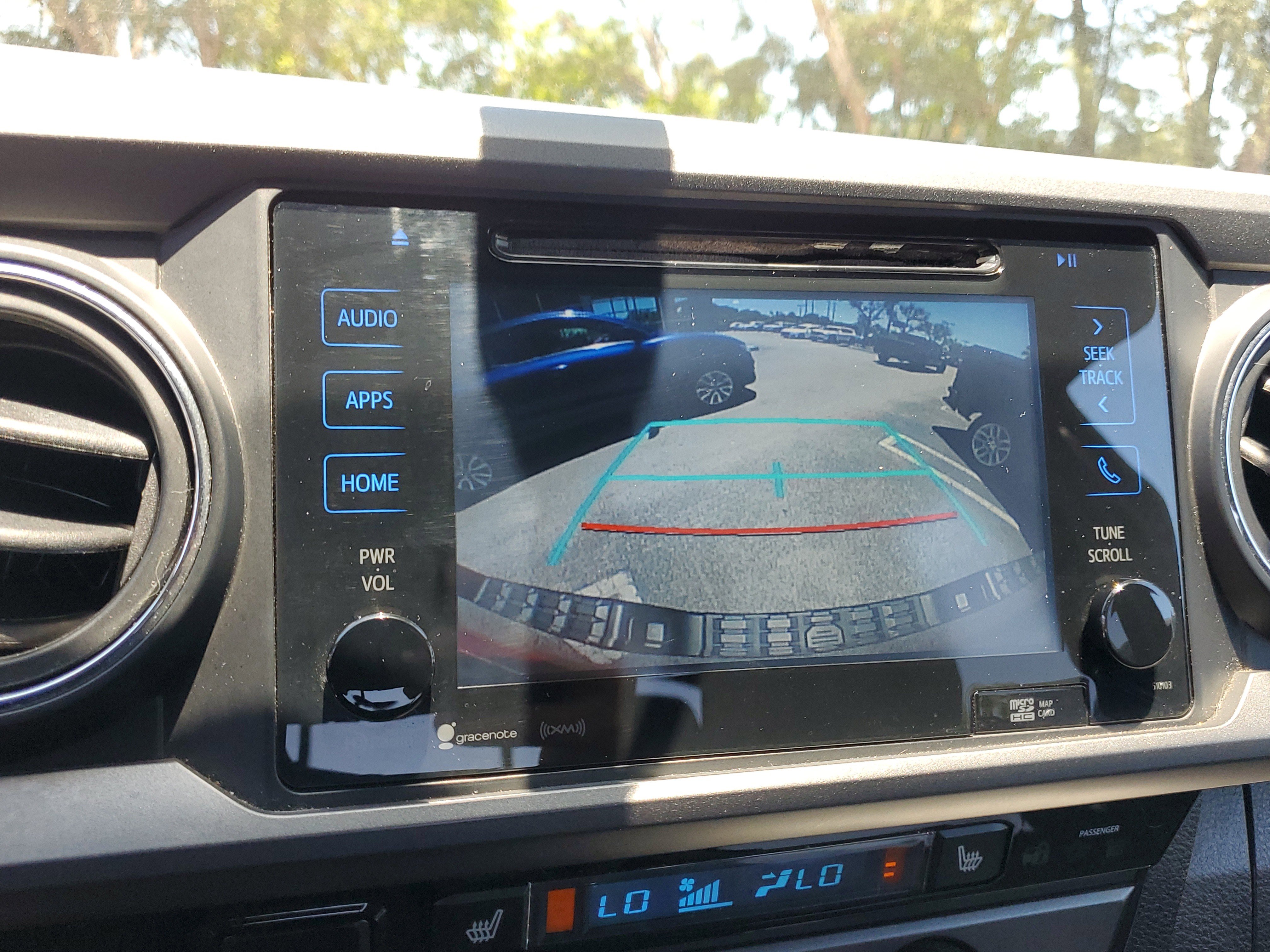 Used 2017 Toyota Tacoma TRD Sport w/ Premium & Technology Package image 23