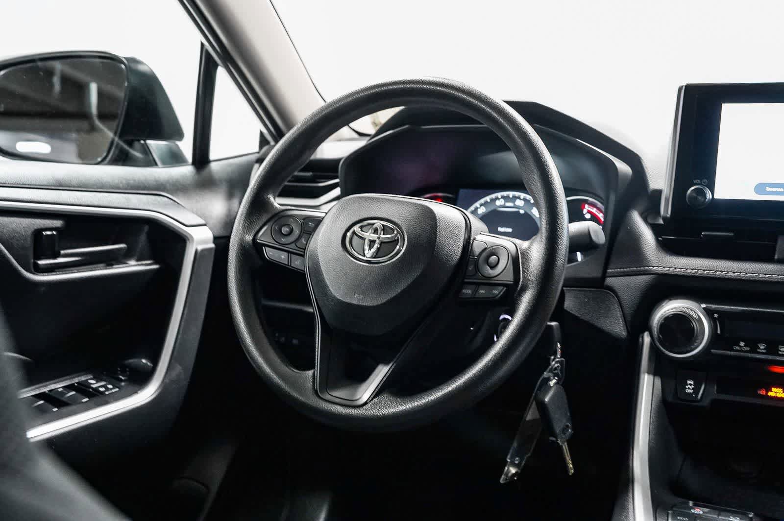 Certified 2025 Toyota RAV4 LE FWD image 16
