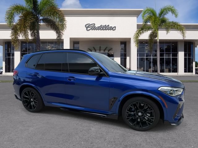 Used 2020 BMW X5 M Competition w/ Executive Package AWD/4WD image 17