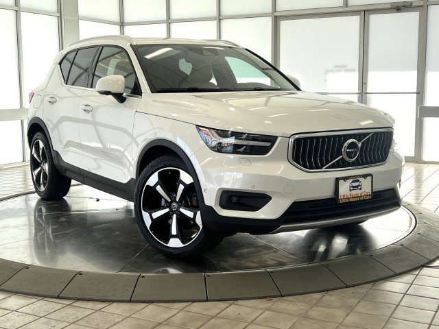 Used 2019 Volvo XC40 T5 Inscription image 1