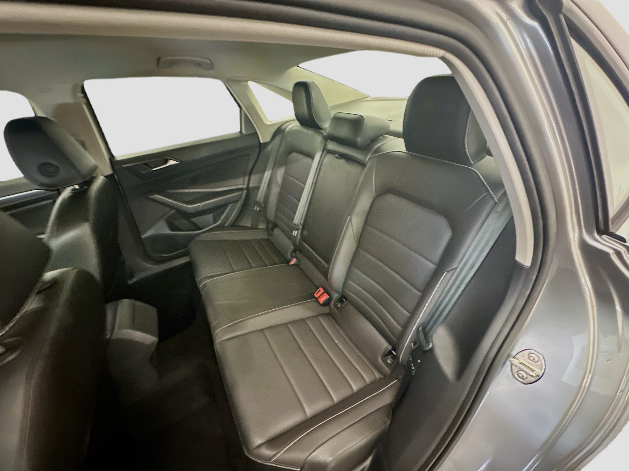 Used 2024 Volkswagen Jetta SE FWD image 28