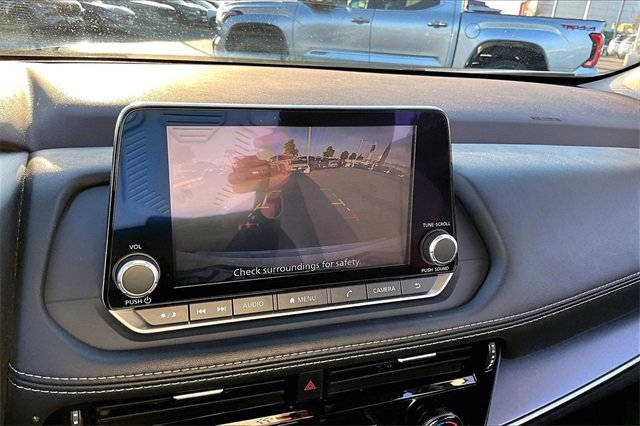 Certified 2023 Nissan Rogue SV image 14