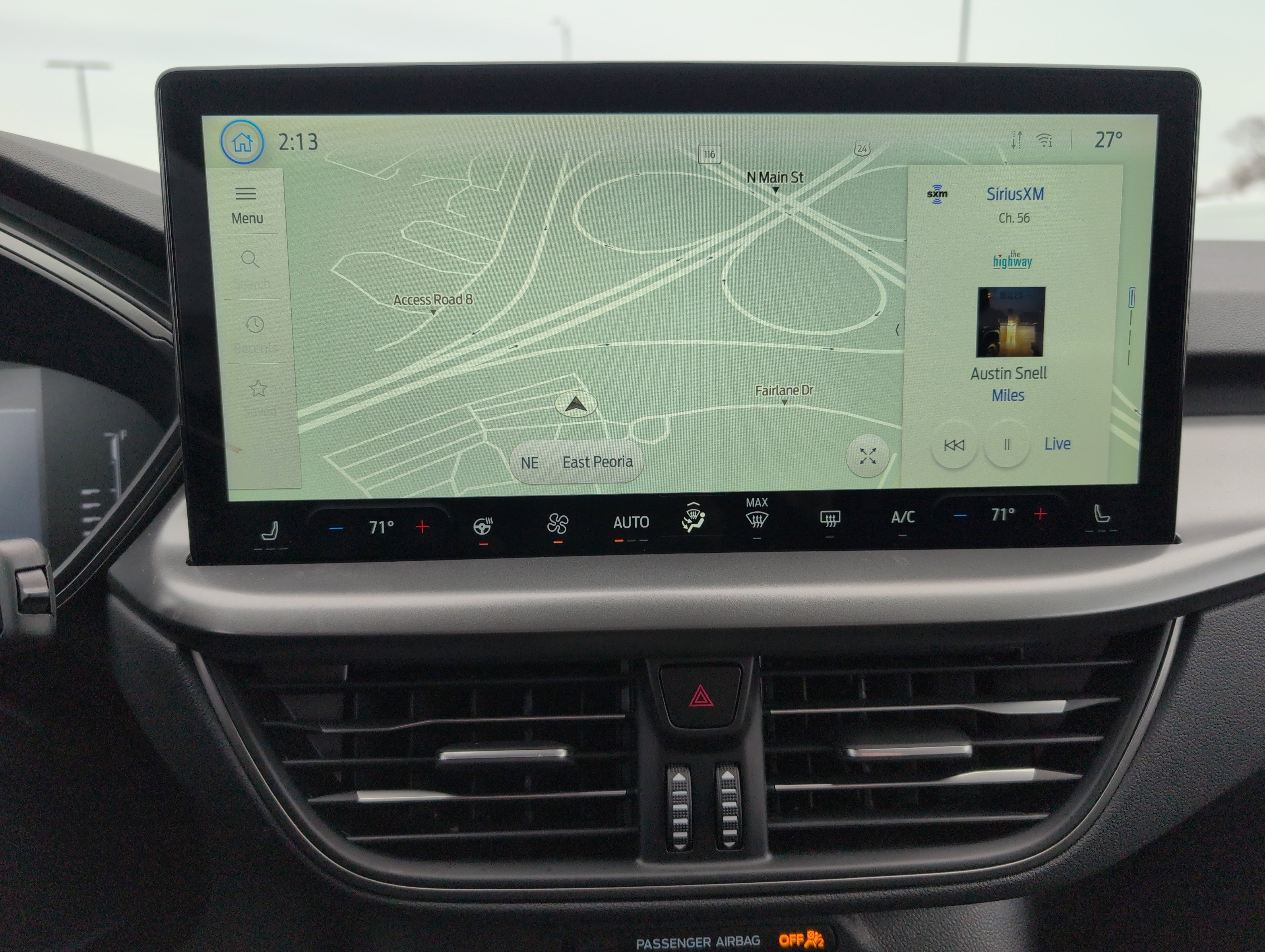 Used 2024 Ford Escape SE image 25