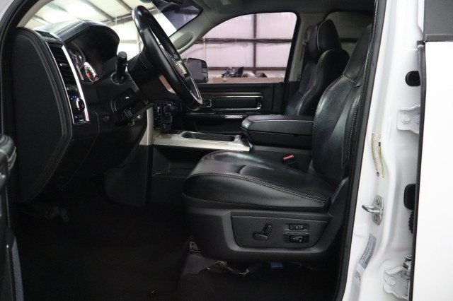 Used 2017 RAM 2500 Laramie w/ Convenience Group AWD/4WD image 6