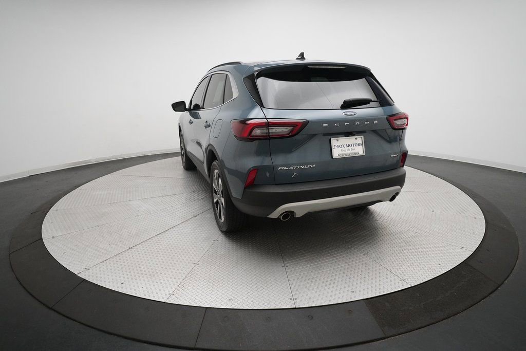 Used 2023 Ford Escape Platinum image 34