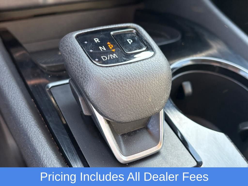 Used 2023 Nissan Rogue SV AWD/4WD image 25