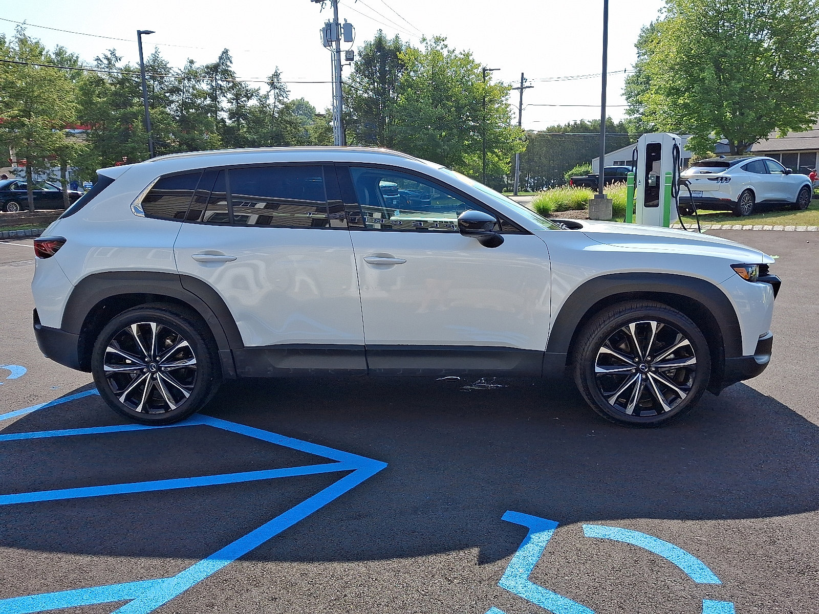 Used 2023 MAZDA CX-50 AWD 2.5 S w/ Cargo Package image 4