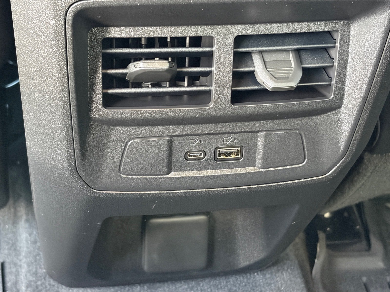 Used 2025 Chevrolet Colorado W/T w/ WT Convenience Package II RWD image 15