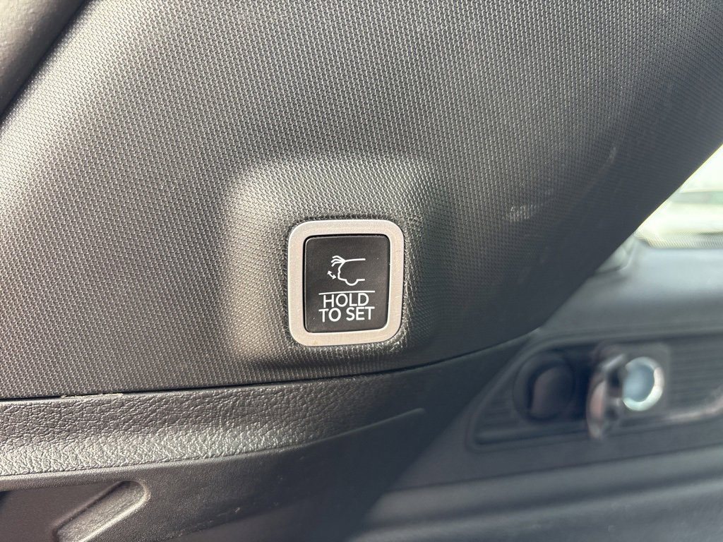 Used 2024 Jeep Grand Cherokee Limited 4xe image 37