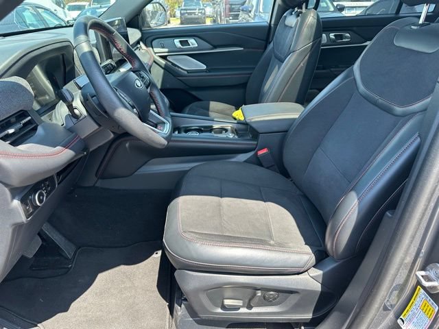 Used 2025 Ford Explorer ST w/ Sun And Sound Package AWD/4WD image 22