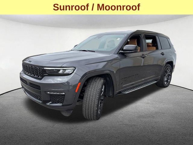 Certified 2025 Jeep Grand Cherokee L Summit w/ Advanced Protech Group IV AWD/4WD image 6