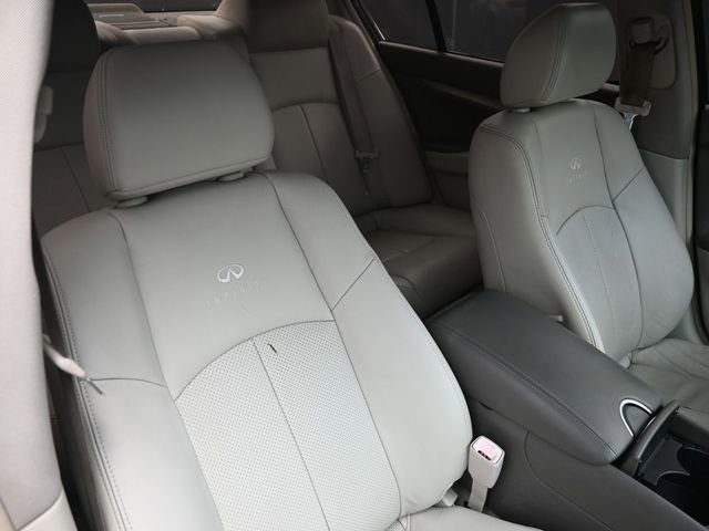 Used 2012 INFINITI G37 Journey w/ Premium Pkg image 37