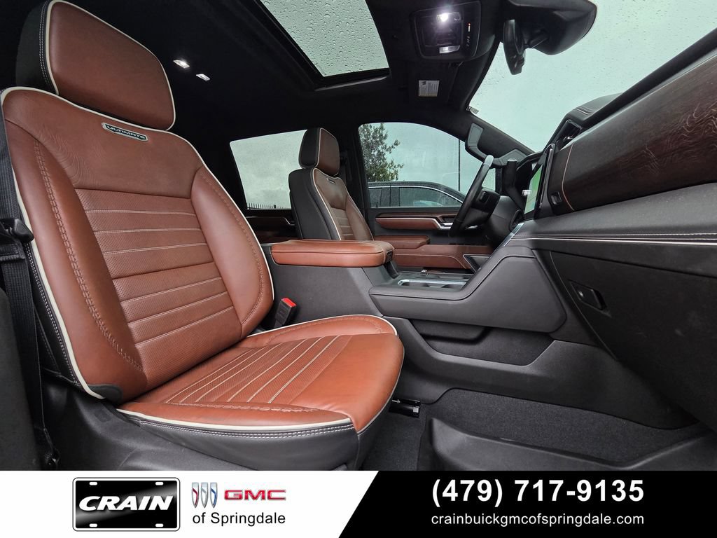 Used 2025 GMC Sierra 2500 Denali Ultimate w/ Max Trailering Package AWD/4WD image 28
