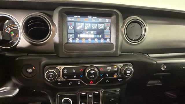 Used 2023 Jeep Wrangler Unlimited Sport w/ Cold Weather Group AWD/4WD image 23