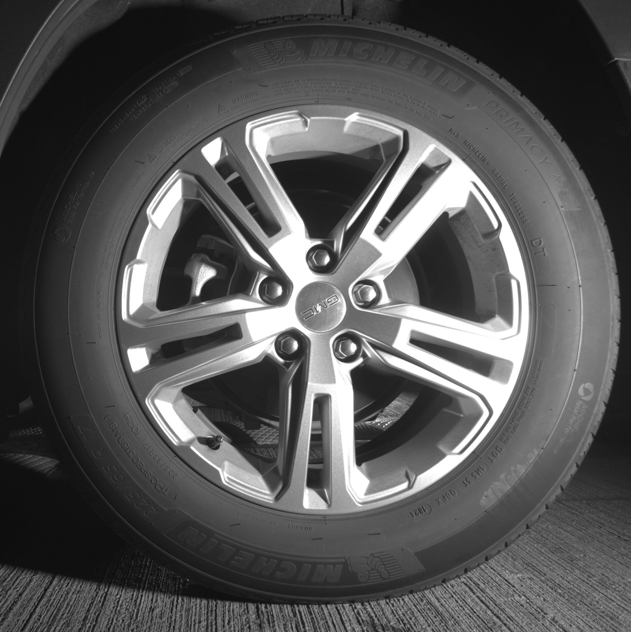 Used 2024 GMC Terrain SLE image 19