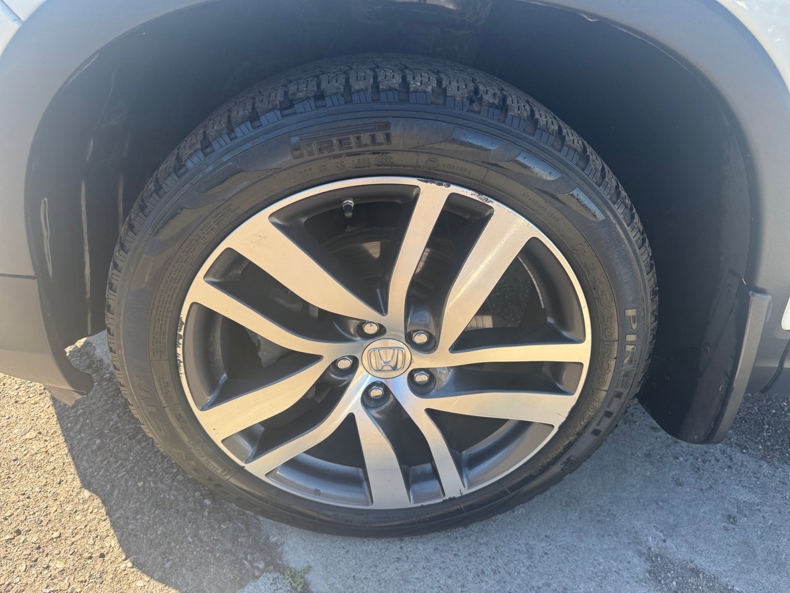 Used 2017 Honda Pilot Touring image 8