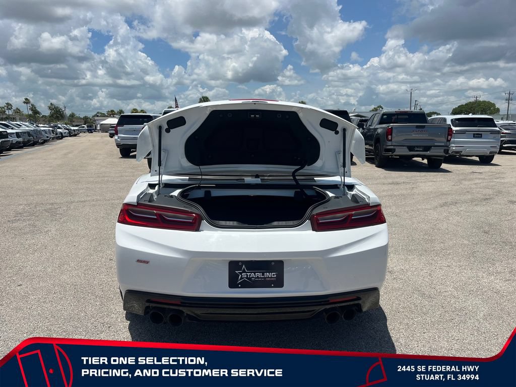 Used 2018 Chevrolet Camaro SS RWD image 14