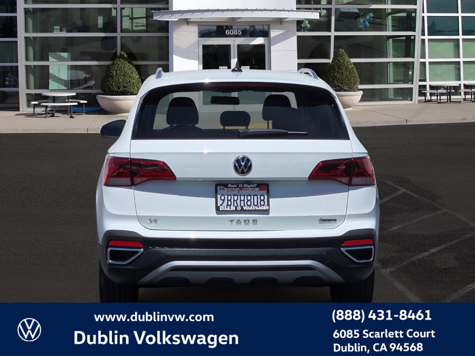 Used 2022 Volkswagen Taos SE AWD/4WD image 5
