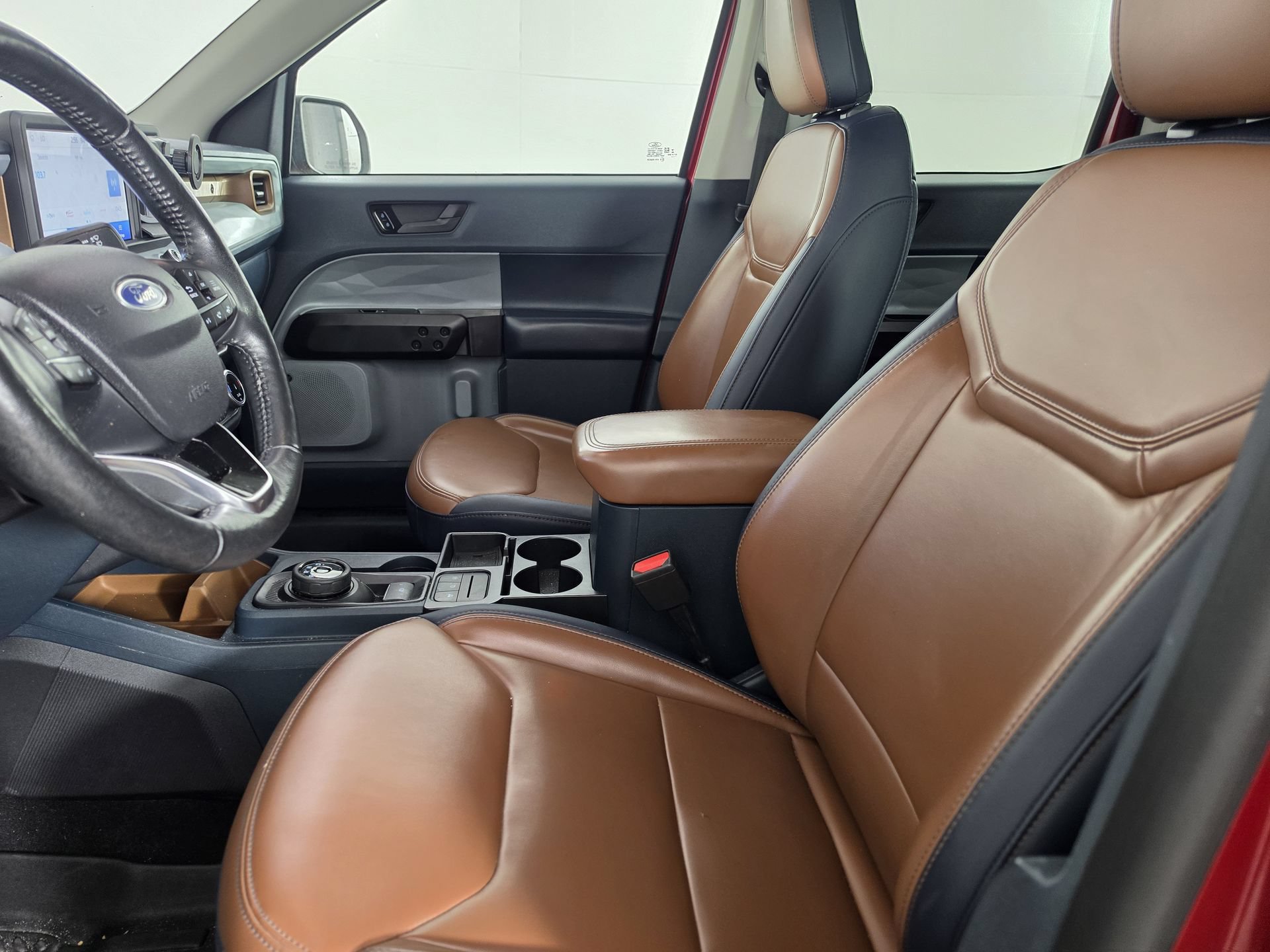 Used 2022 Ford Maverick Lariat w/ Lariat Luxury Package FWD image 14
