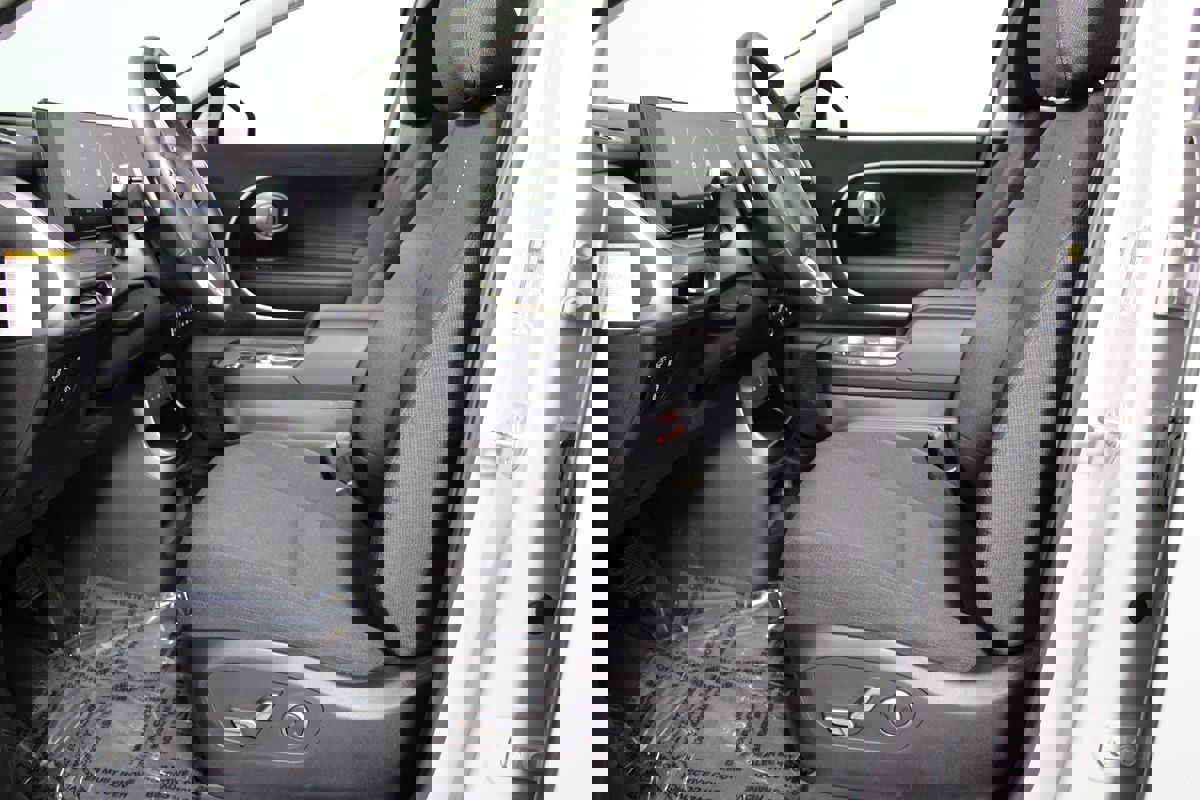 Used 2026 Hyundai Ioniq 9 SE image 9