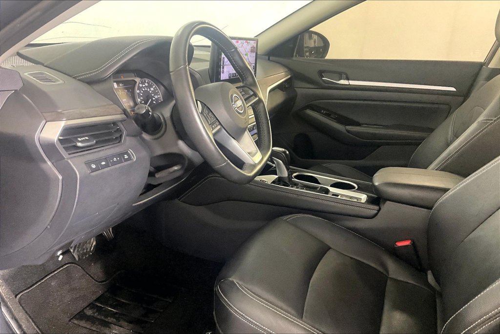 Used 2025 Nissan Altima 2.5 SL AWD/4WD image 15