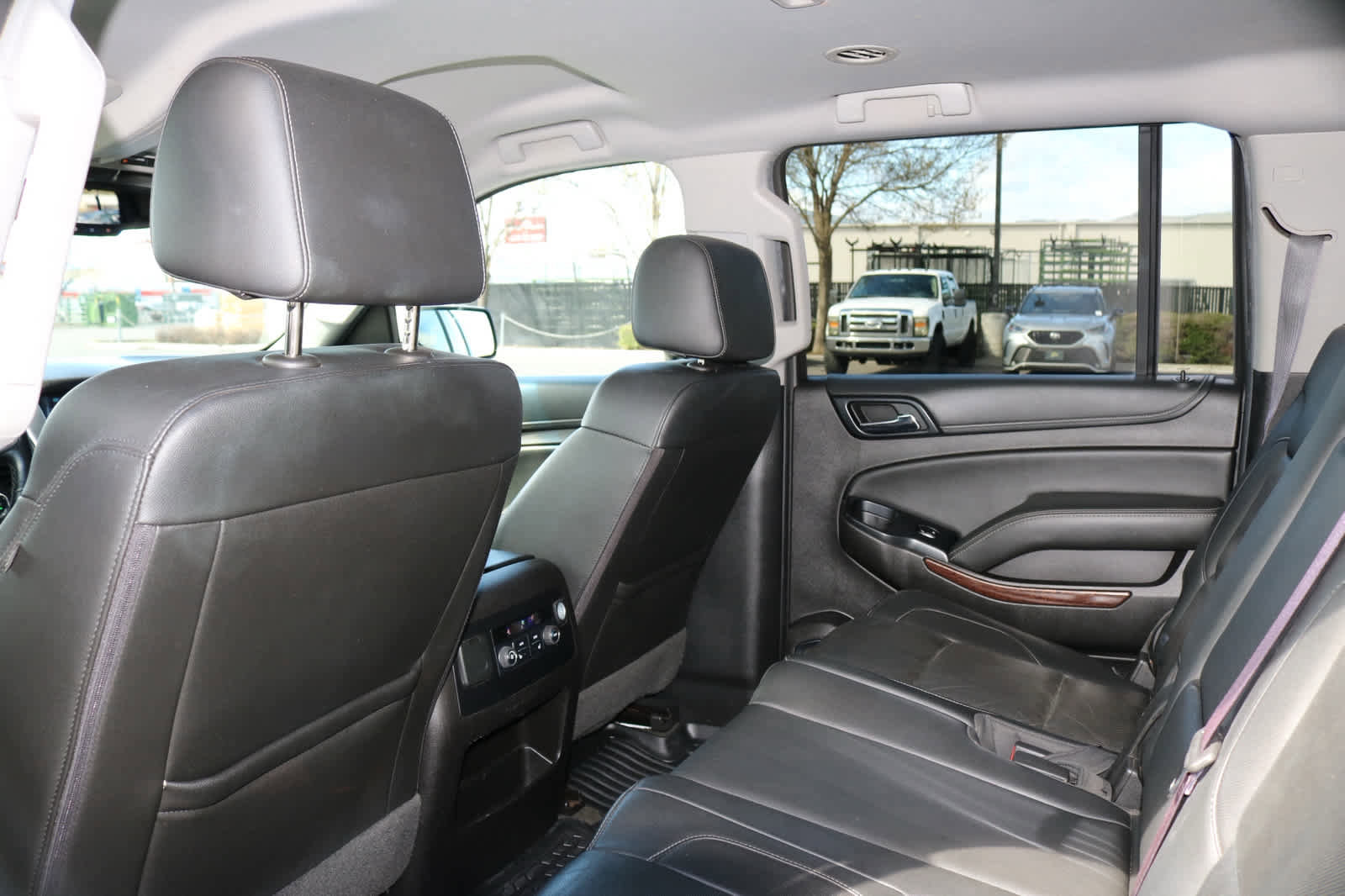 Used 2017 GMC Yukon XL SLT image 22